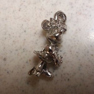 Vintage Disney Minnie Mouse charm.